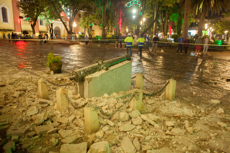 A monument surrounded by debris is cordoned off in the aftermath of an 8.1-magnitude earthquake in San Cristobal de Las Casas, state of Chiapas, Mexico. (Image: AP)